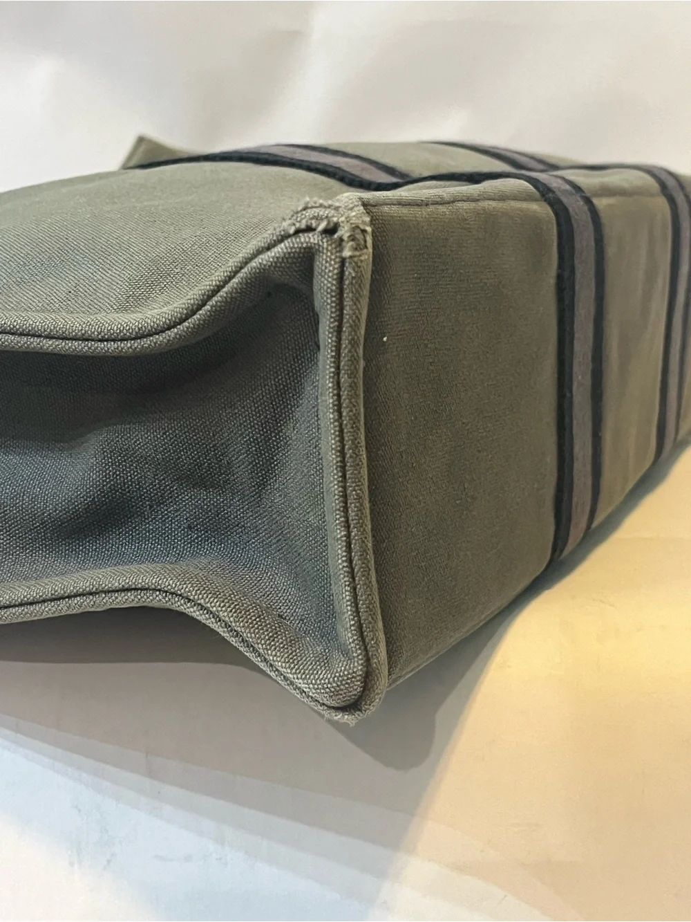 Authentic HERMÈS Fourre Tout MM Canvas Tote | Khaki + Black Stripe | Made in 🇫🇷